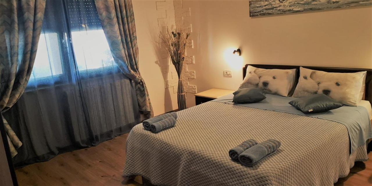 Apartments Fantazija Rovinj Exterior photo